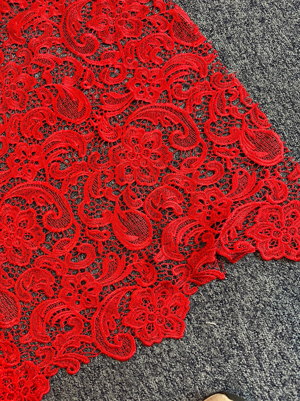 All the Lace - Reds, mauve  -  Guipure by lace bundle 1.15kg